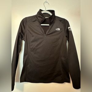 North face quarter zip NWOT